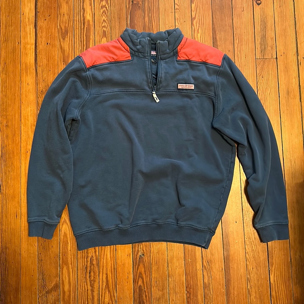 Vintage Vineyard Vines sweatshirt